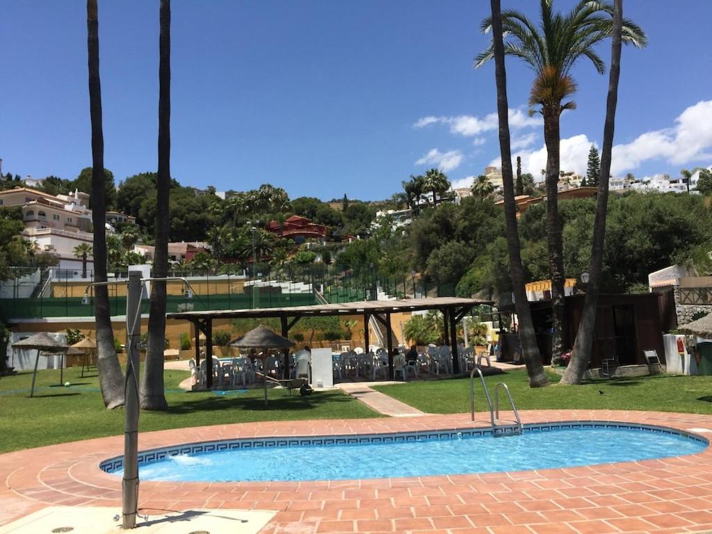Villa La Torrecica, Con Caracter Andaluz Y Magnificas Vistas Al Mar Y Sierra Nevada Salobreña Exterior foto