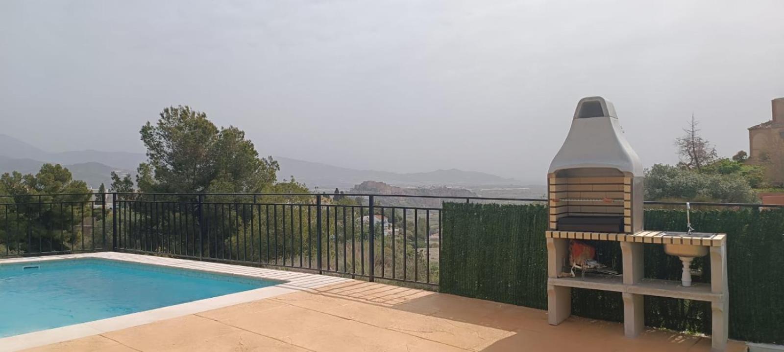 Villa La Torrecica, Con Caracter Andaluz Y Magnificas Vistas Al Mar Y Sierra Nevada Salobreña Exterior foto